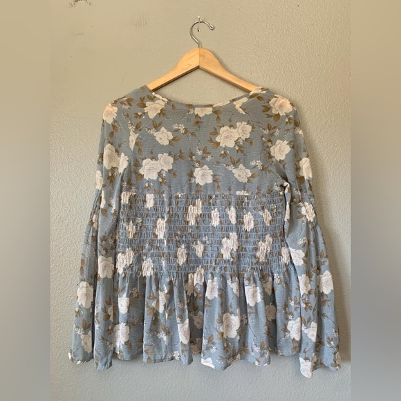 Boho Floral Top - Picture 2 of 5